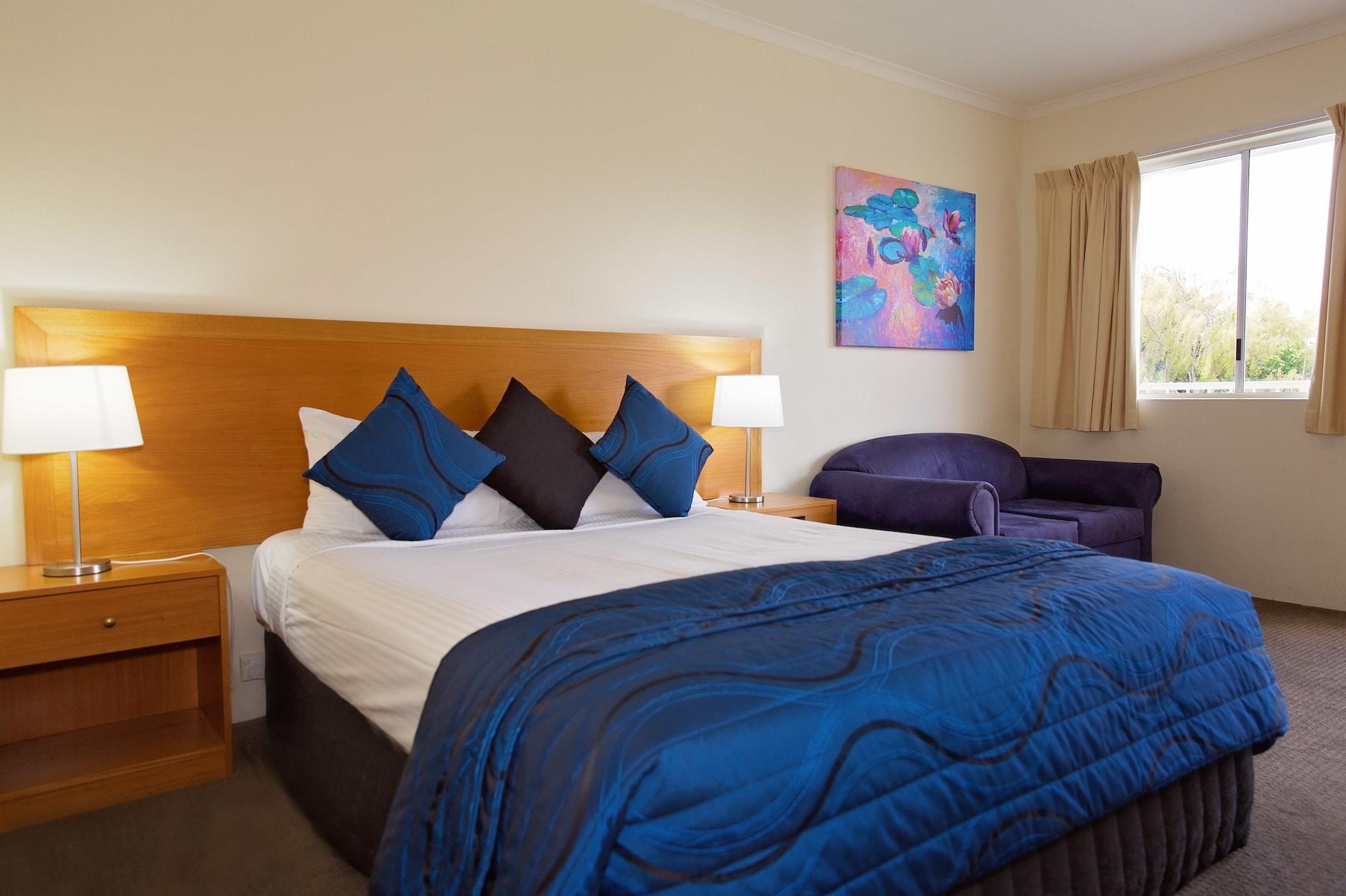 White Lace Motor Inn Маккай Экстерьер фото