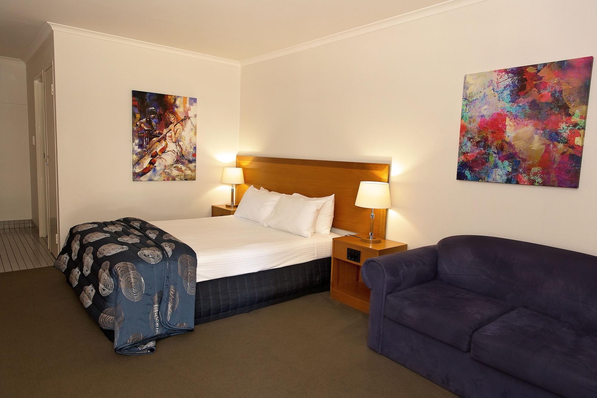 White Lace Motor Inn Маккай Экстерьер фото