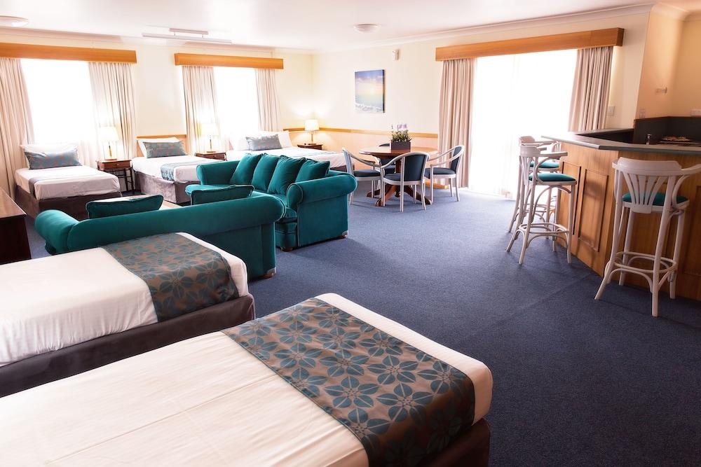 White Lace Motor Inn Маккай Экстерьер фото